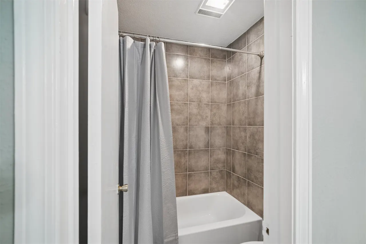 Photo 20 — 14004 S Poplar Street, Glenpool, OK 74033