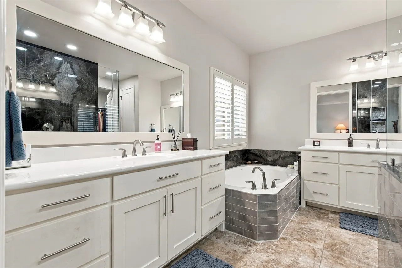 Photo 13 — 14561 S Lakewood Avenue, Bixby, OK 74008