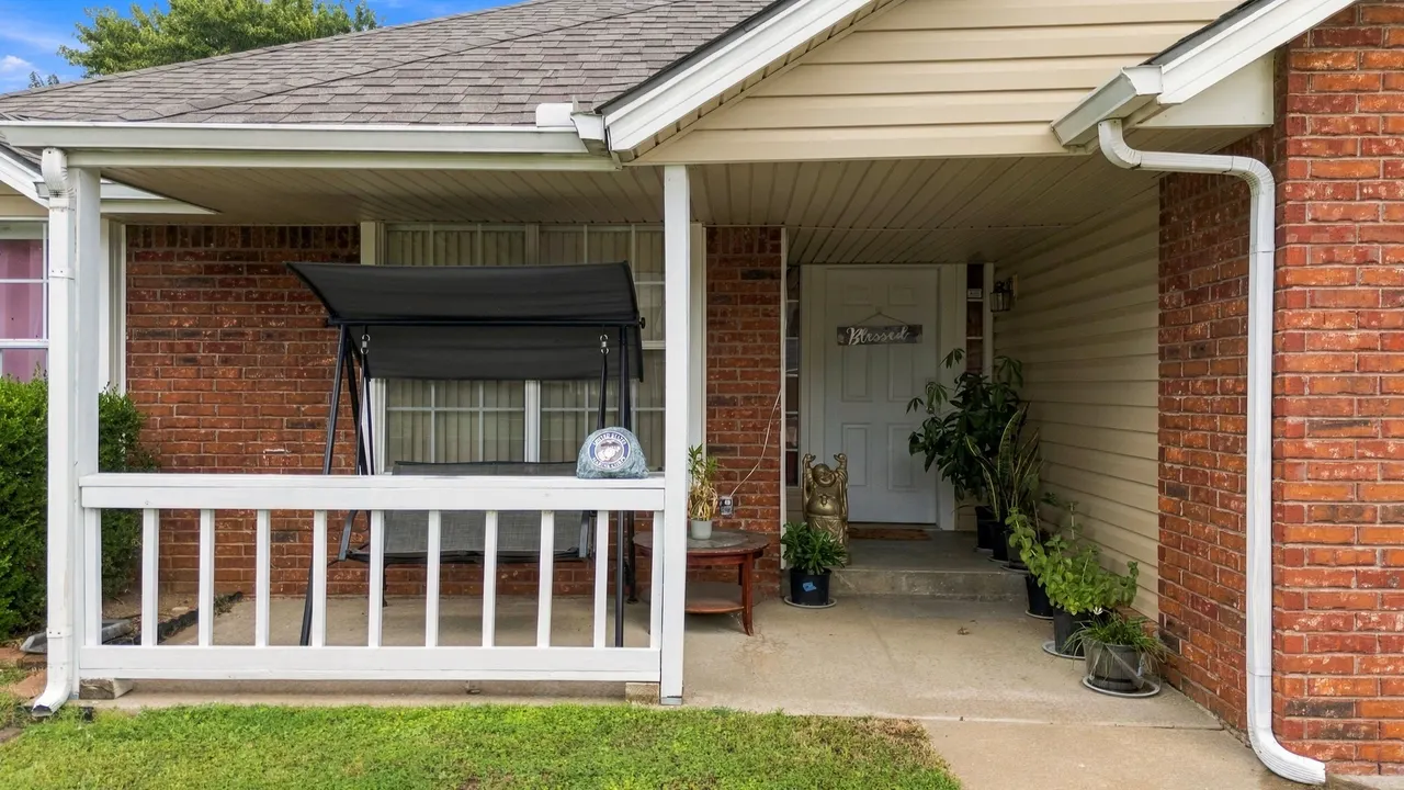 Photo 4 — 3217 N 8th Place, Broken Arrow, OK 74012