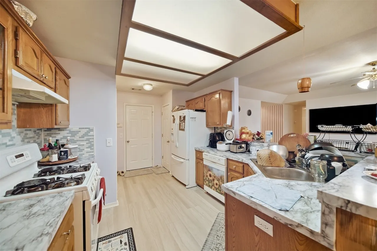Photo 11 — 3217 N 8th Place, Broken Arrow, OK 74012