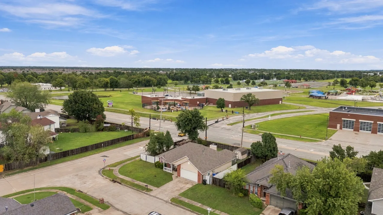 Photo 31 — 3217 N 8th Place, Broken Arrow, OK 74012