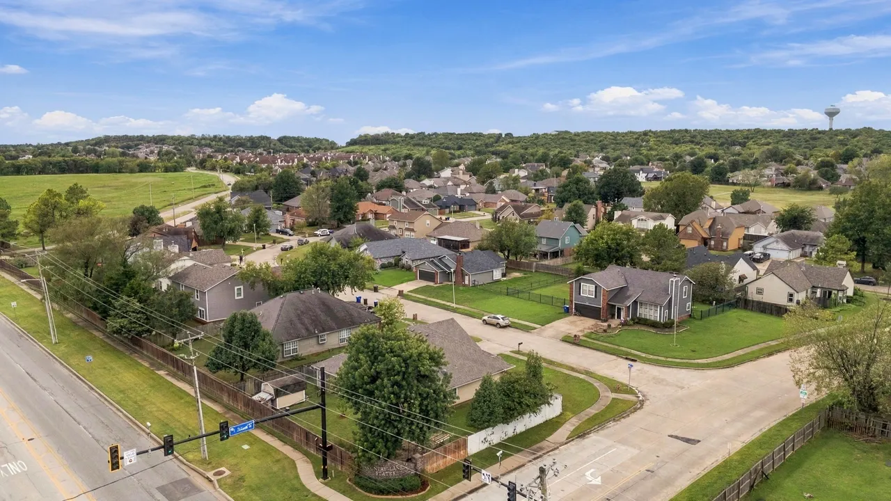 Photo 32 — 3217 N 8th Place, Broken Arrow, OK 74012