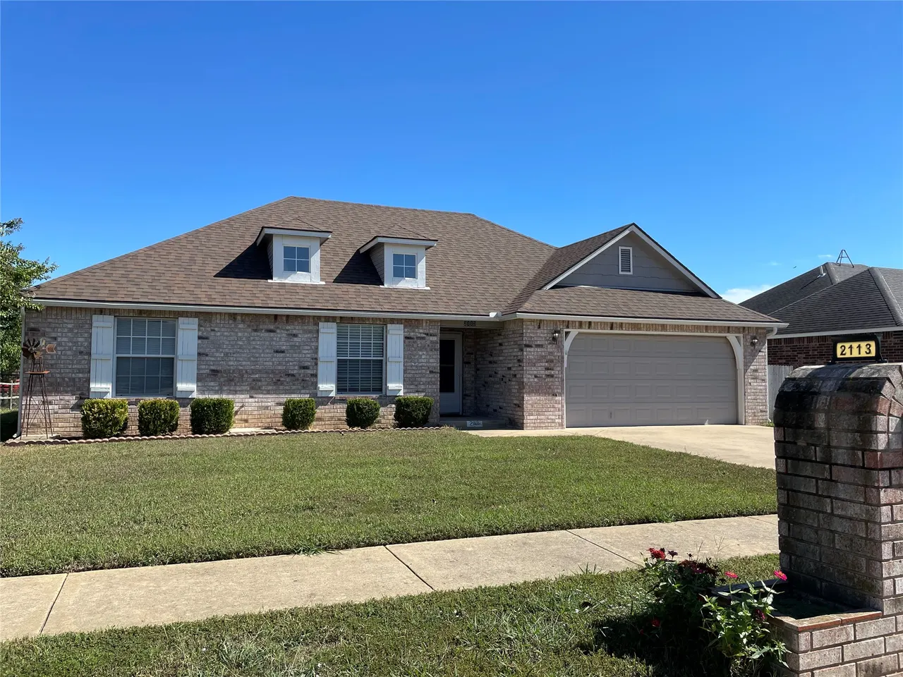 Front exterior — 2113 S Javine Avenue, Skiatook, OK 74070