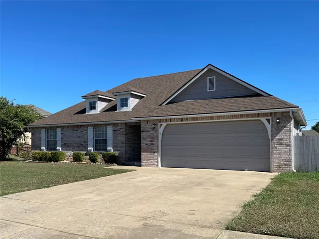 Photo 2 — 2113 S Javine Avenue, Skiatook, OK 74070