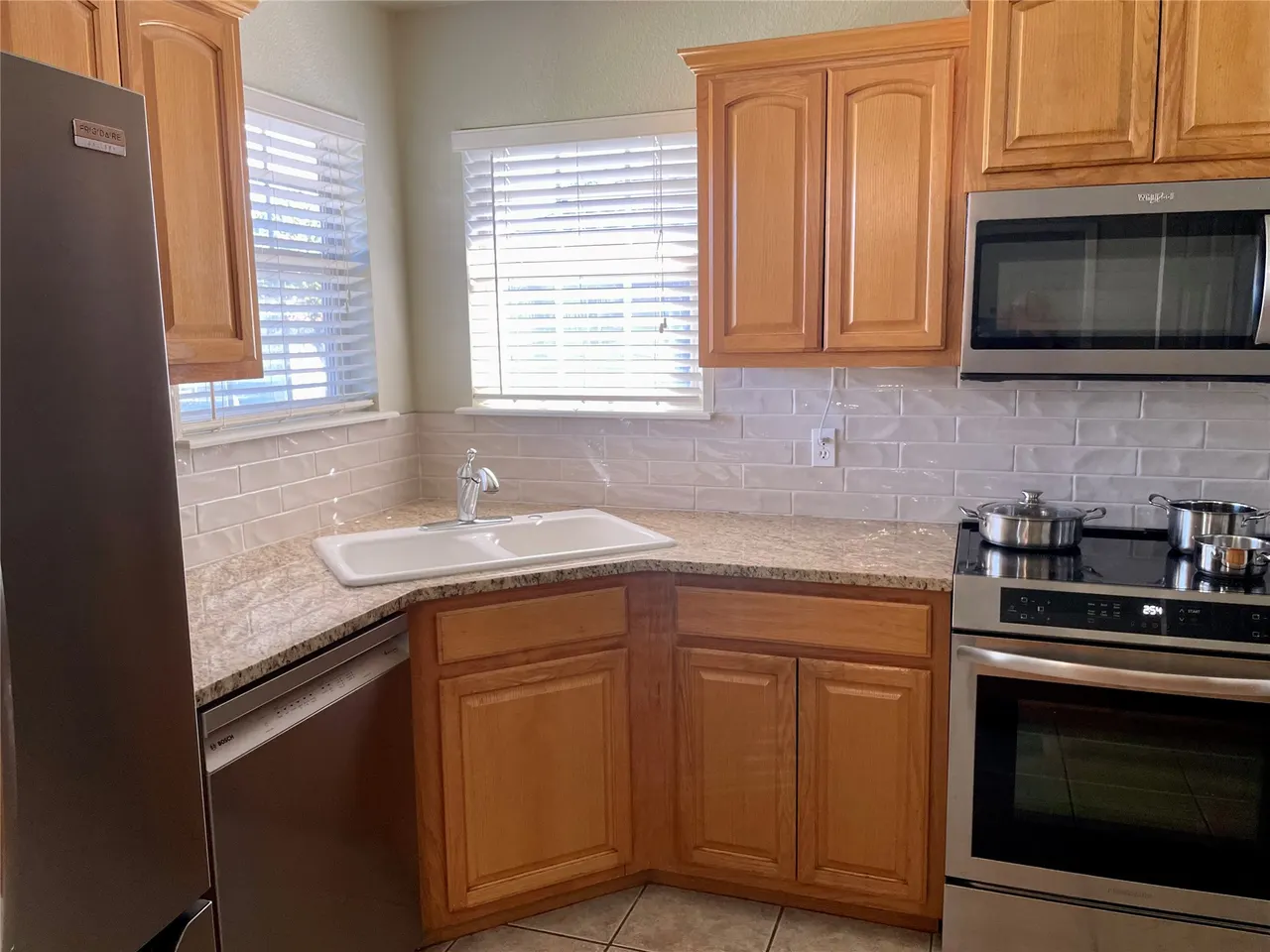 Photo 8 — 2113 S Javine Avenue, Skiatook, OK 74070