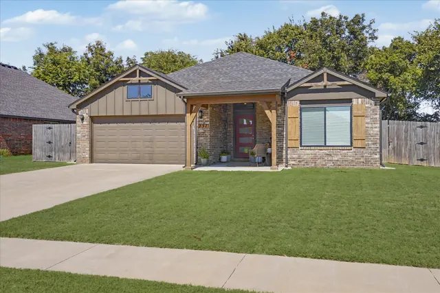 Photo 3 — 757 E 139th Place, Glenpool, OK 74033