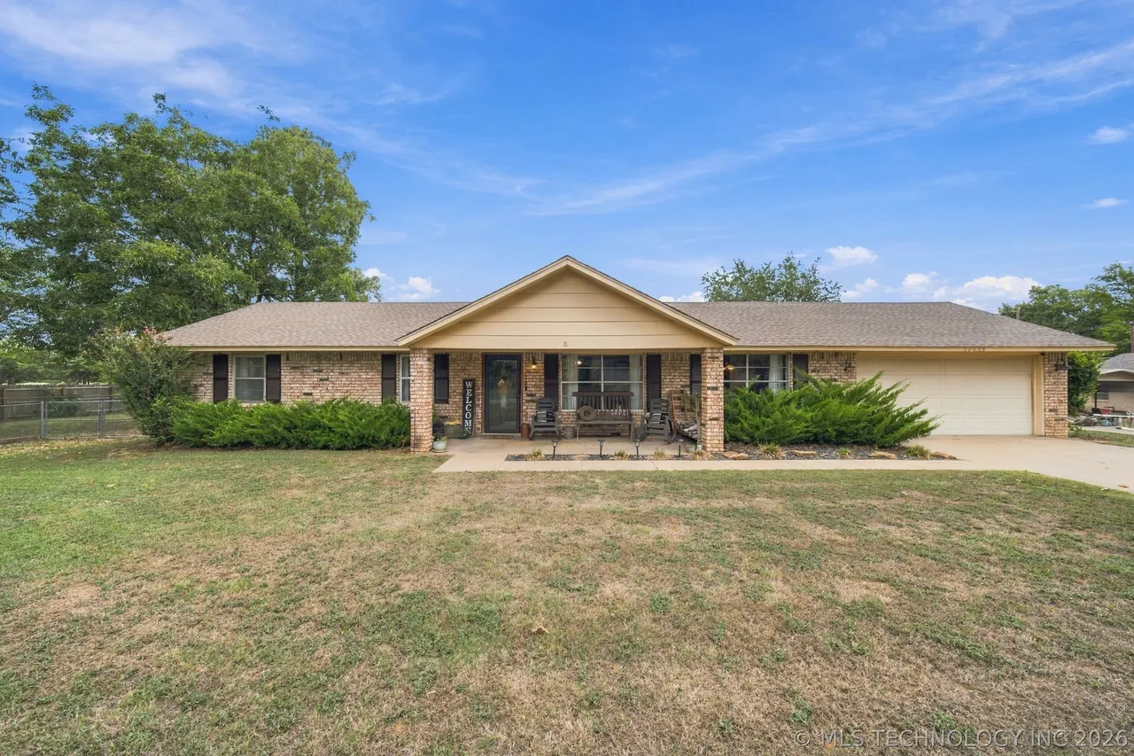 Front exterior — 30439 E 143rd Street S, Coweta, OK 74429