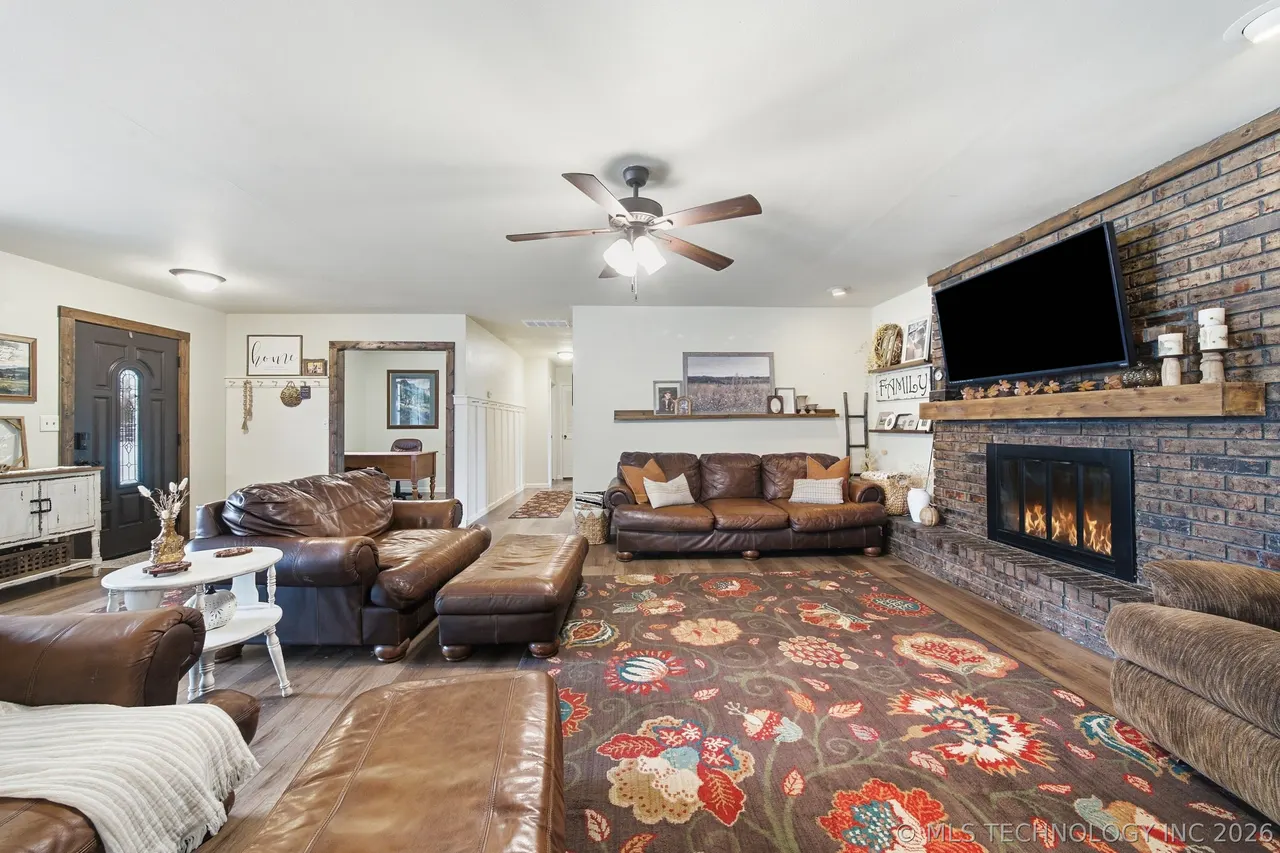 Photo 9 — 30439 E 143rd Street S, Coweta, OK 74429