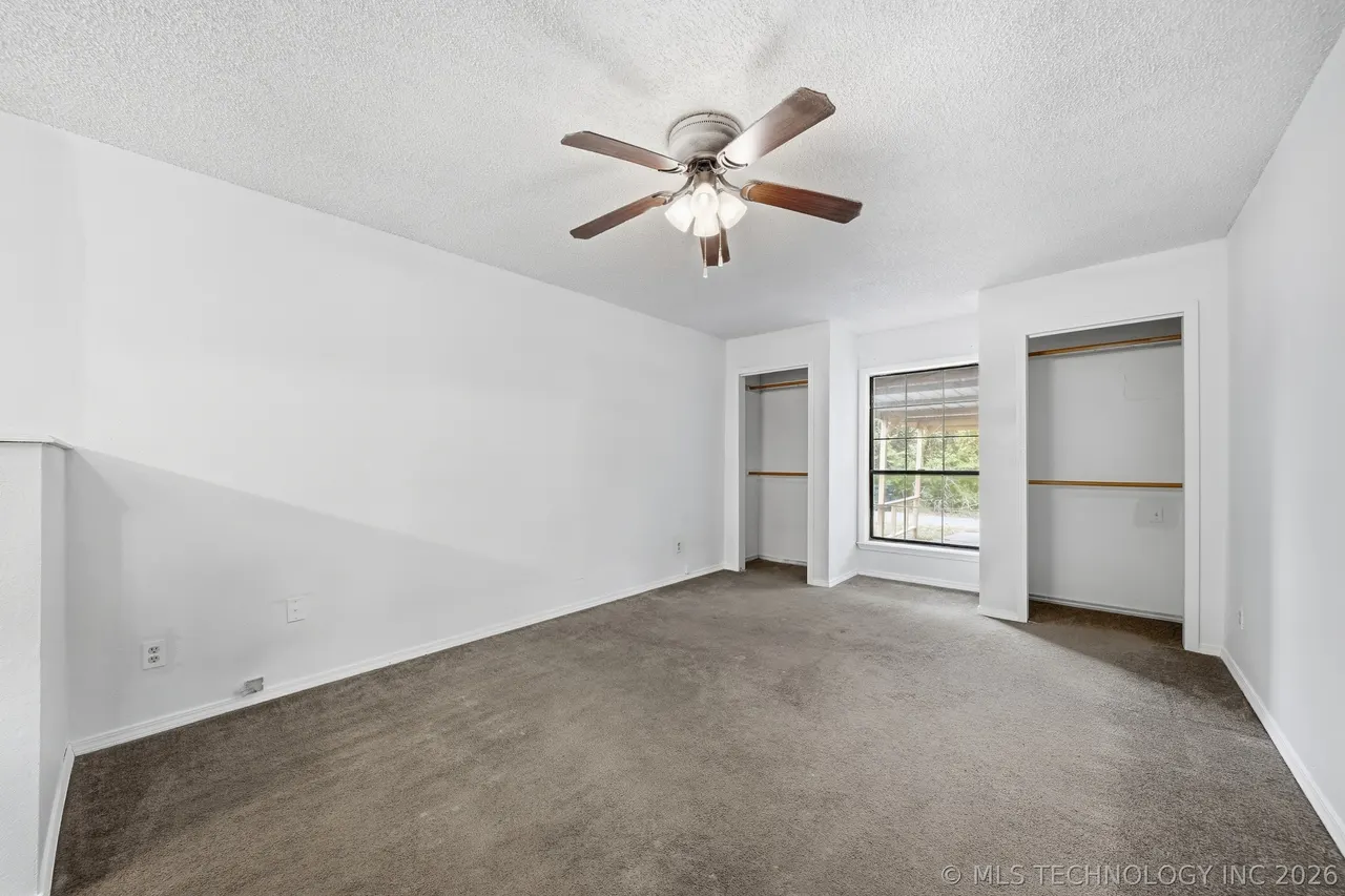 Photo 13 — 205 W Ragan Street, Henryetta, OK 74437
