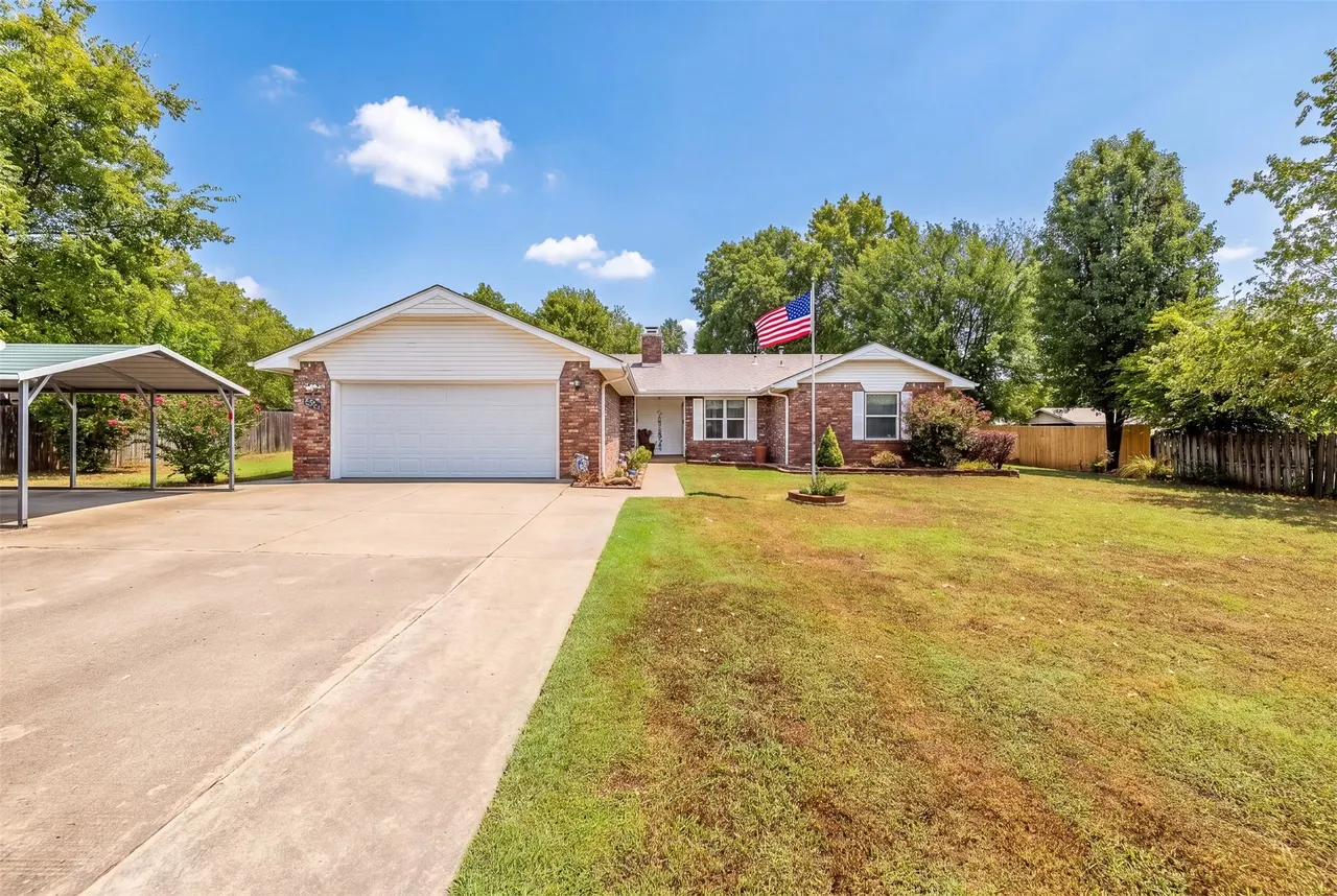 Front exterior — 3104 North Street, Muskogee, OK 74403