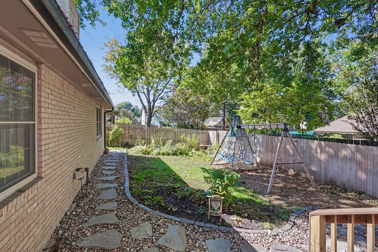 Photo 35 — 8008 S Lakewood Avenue, Tulsa, OK 74136