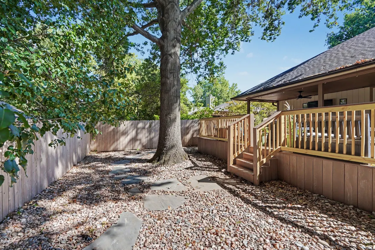 Photo 37 — 8008 S Lakewood Avenue, Tulsa, OK 74136
