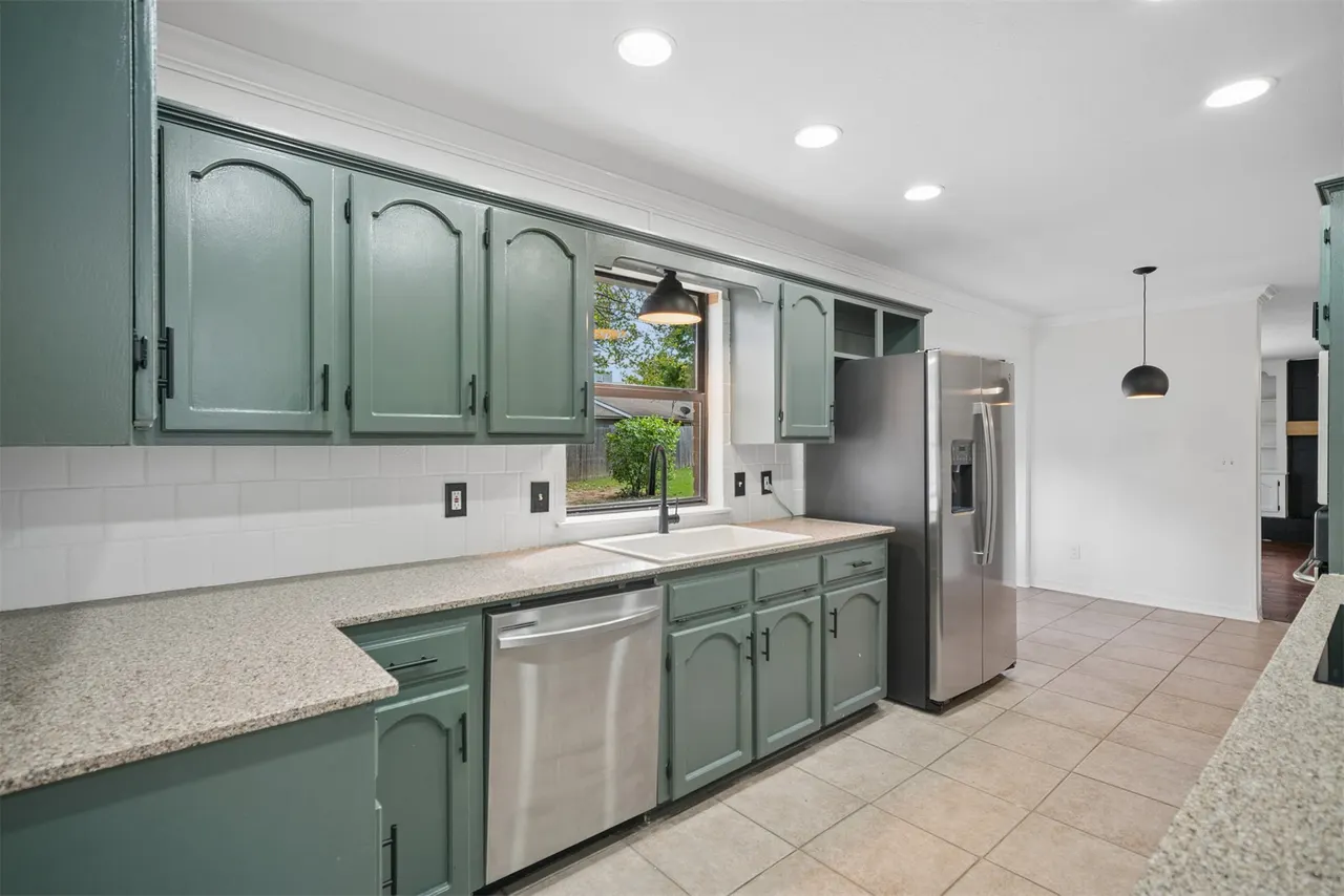 Photo 15 — 7859 S 69th East Avenue, Tulsa, OK 74133