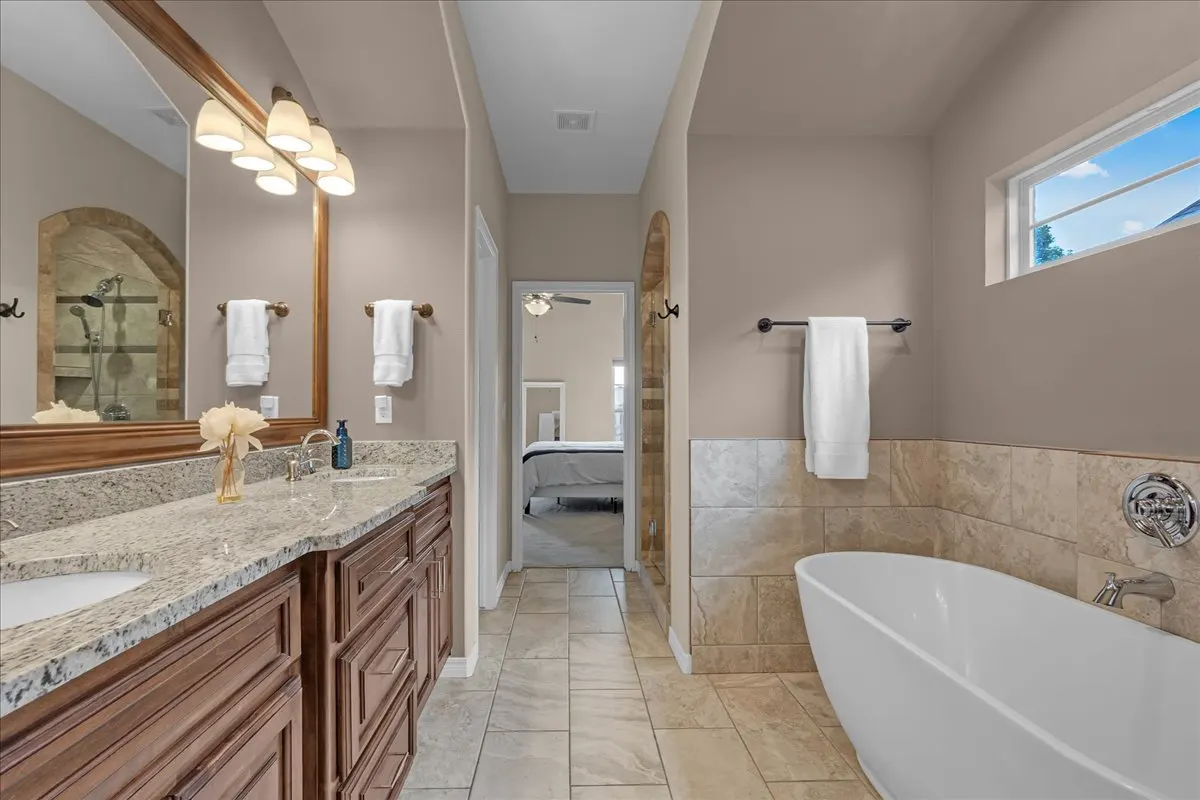 Photo 7 — 18621 E 43rd Place S, Tulsa, OK 74134