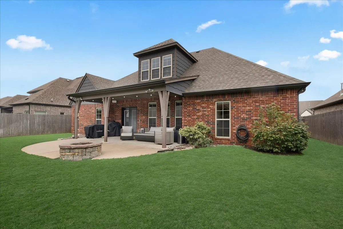 Photo 8 — 18621 E 43rd Place S, Tulsa, OK 74134