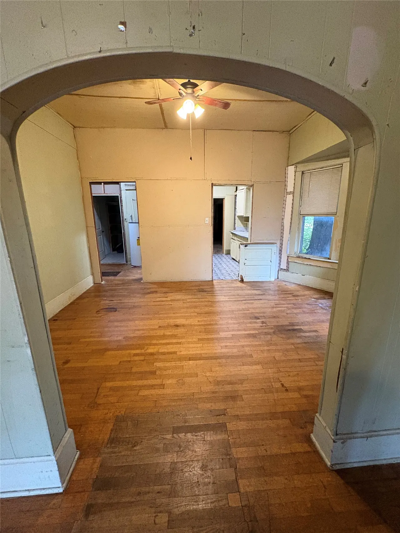 Photo 5 — 405 S Chickasaw Avenue, Bartlesville, OK 74003