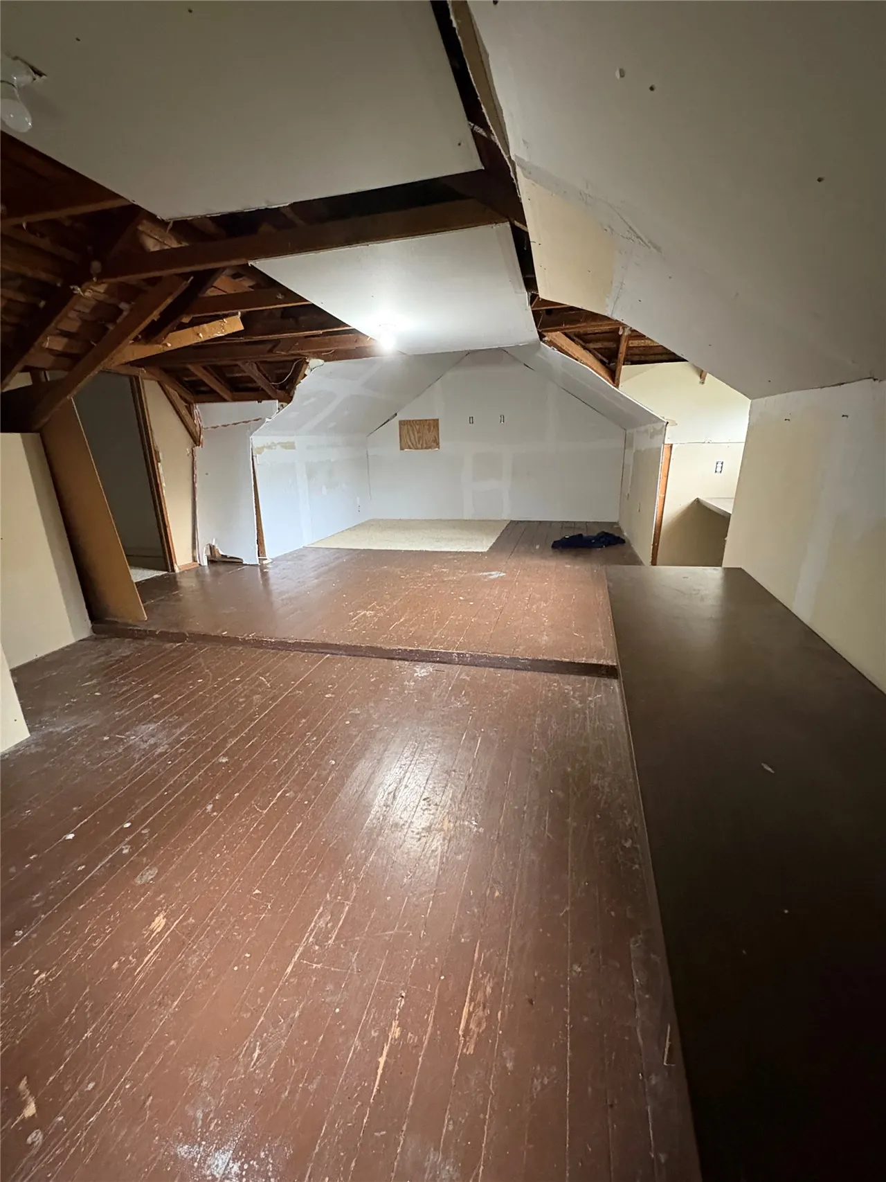 Photo 15 — 405 S Chickasaw Avenue, Bartlesville, OK 74003