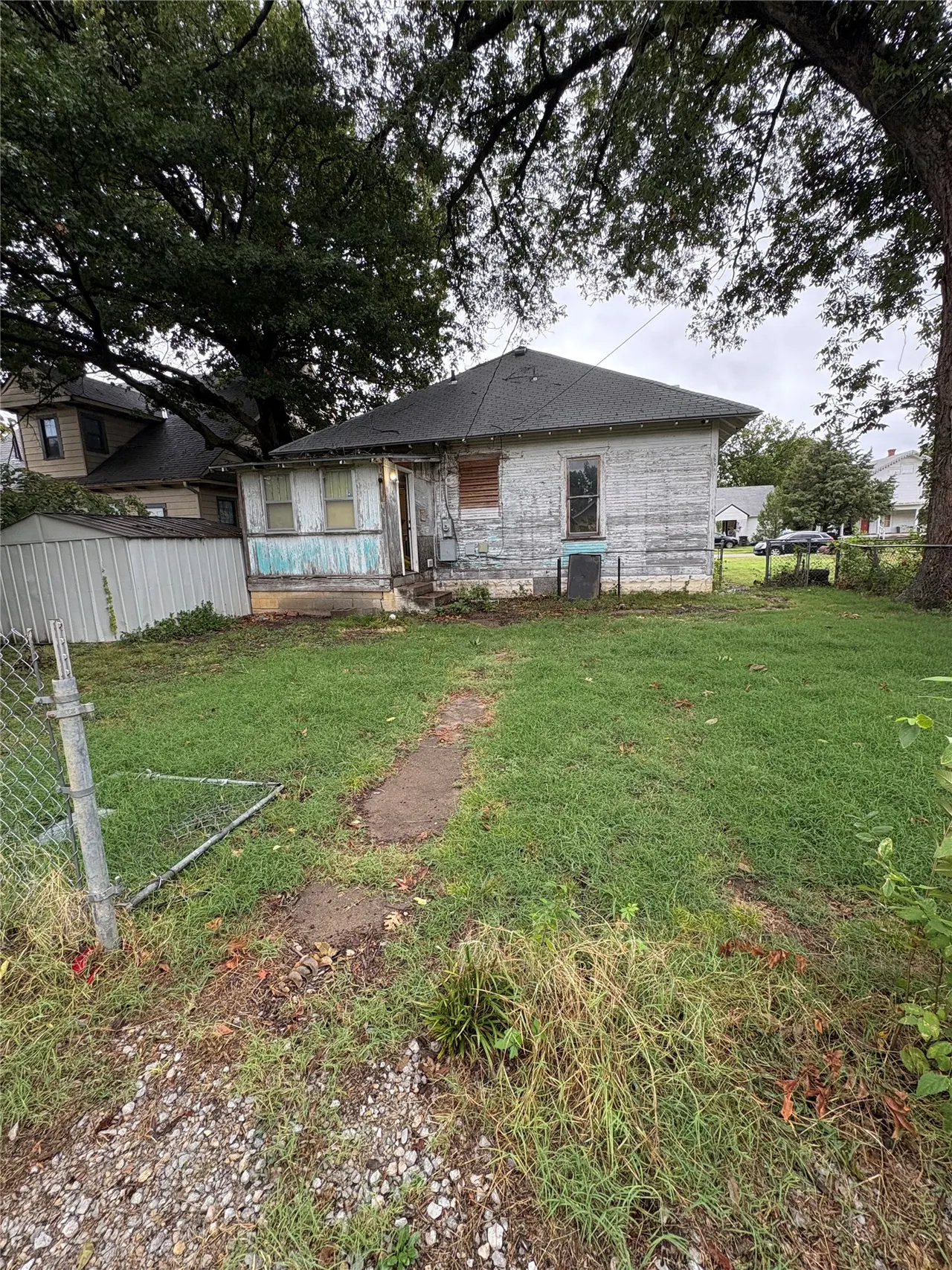 Photo 16 — 405 S Chickasaw Avenue, Bartlesville, OK 74003