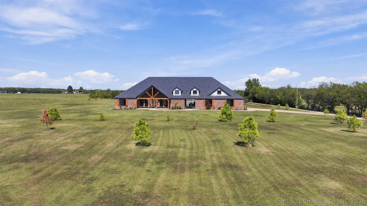 Photo 8 — 4011 E 201st Street S, Mounds, OK 74047