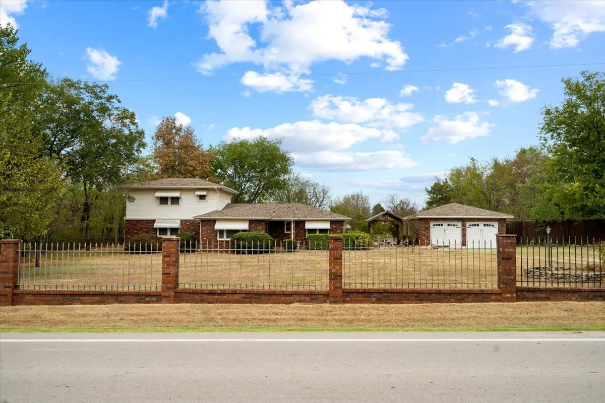 Front exterior — 13723 E 56th Street N, Owasso, OK 74055