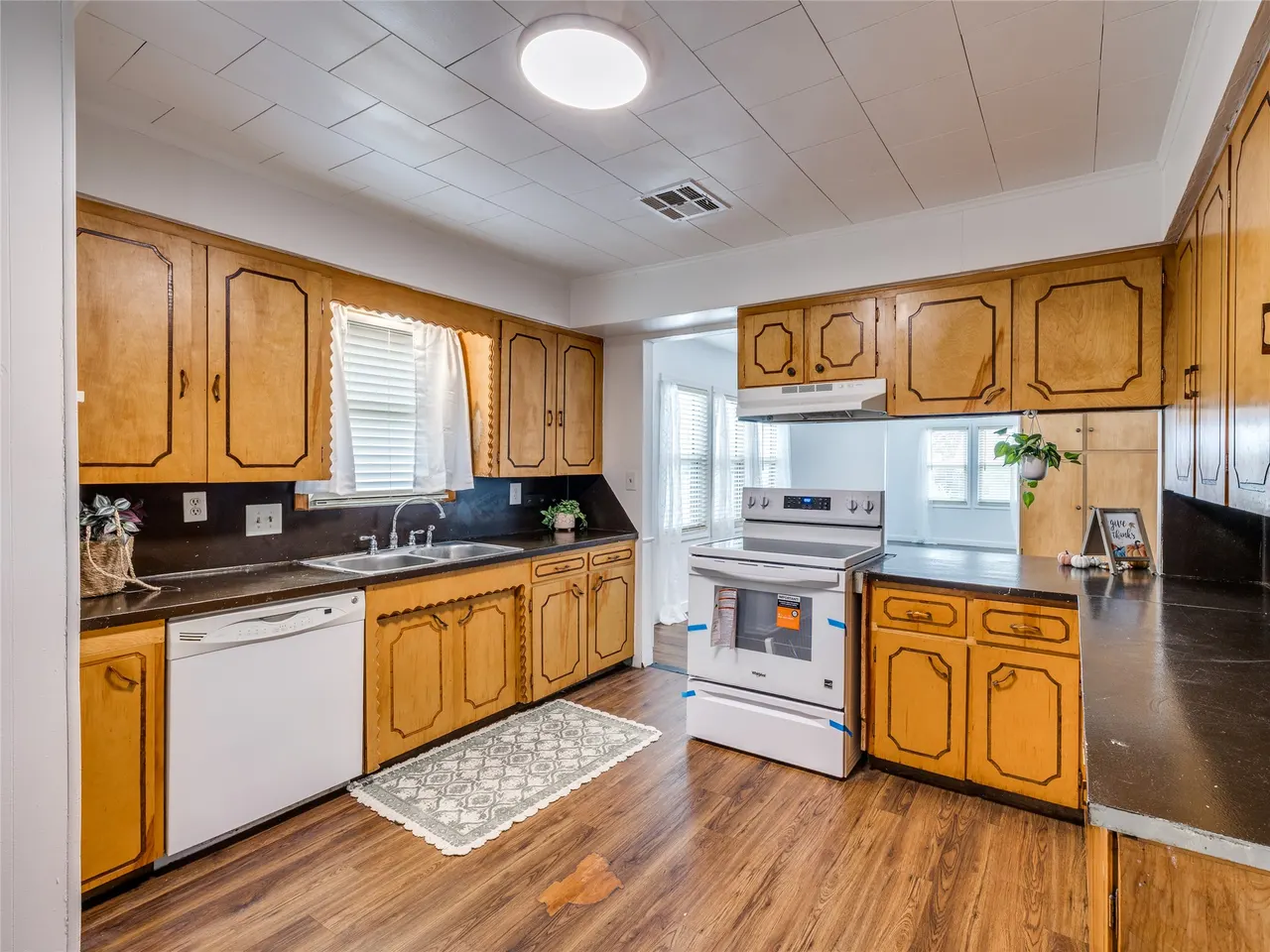 Photo 26 — 4728 E 4th Place, Tulsa, OK 74112