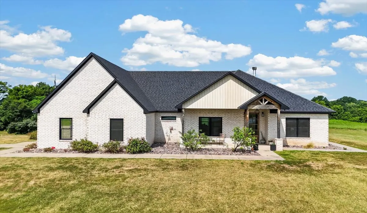 Front exterior — 18695 Sand Plant Road, Spiro, OK 74959