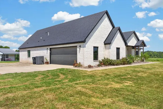 Photo 3 — 18695 Sand Plant Road, Spiro, OK 74959