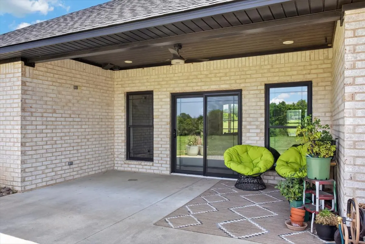 Photo 8 — 18695 Sand Plant Road, Spiro, OK 74959