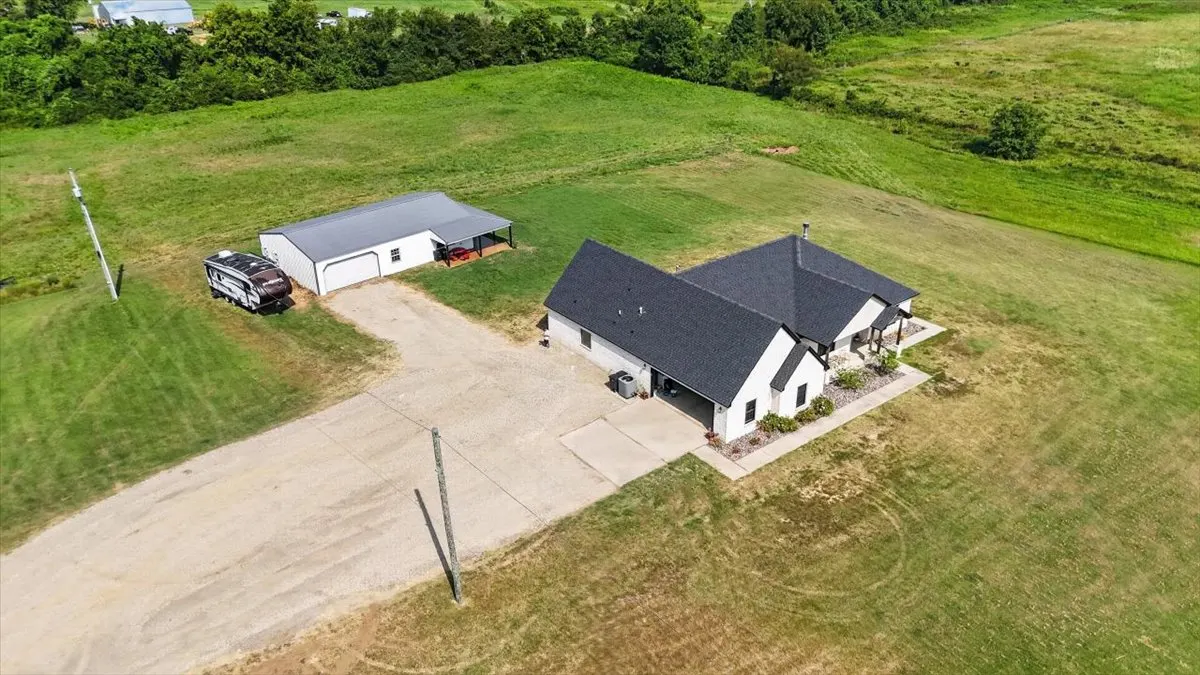 Photo 54 — 18695 Sand Plant Road, Spiro, OK 74959