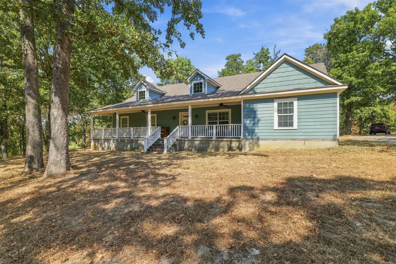 Front exterior — 3191 N Big Valley Road, Mead, OK 73449