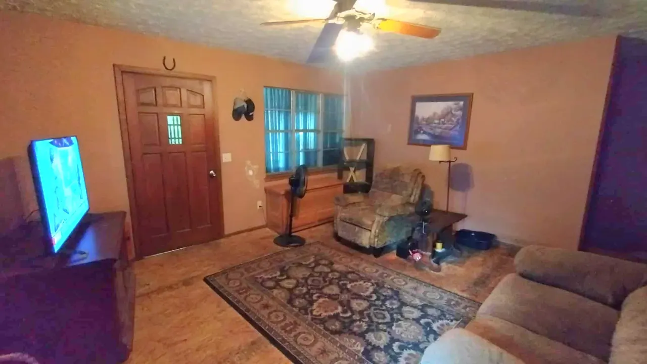 Photo 6 — 177 S Military Road, Oaks, OK 74359