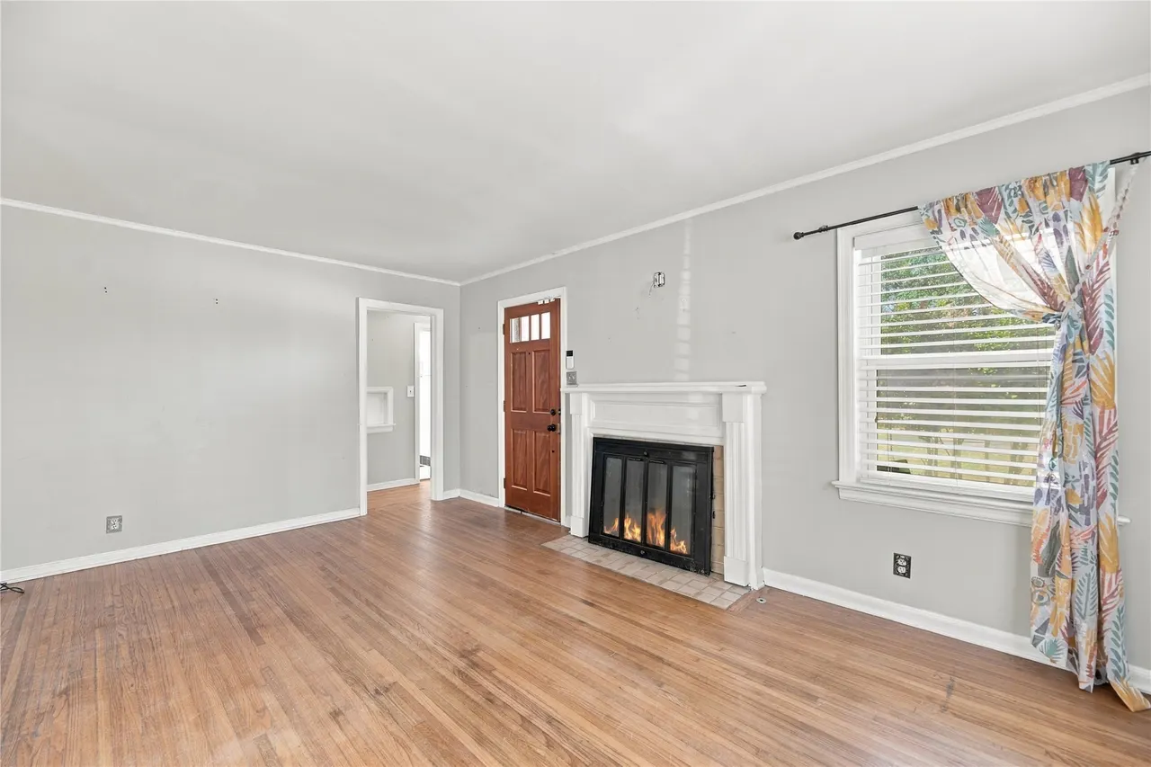 Photo 5 — 737 S Pittsburg Avenue, Tulsa, OK 74112
