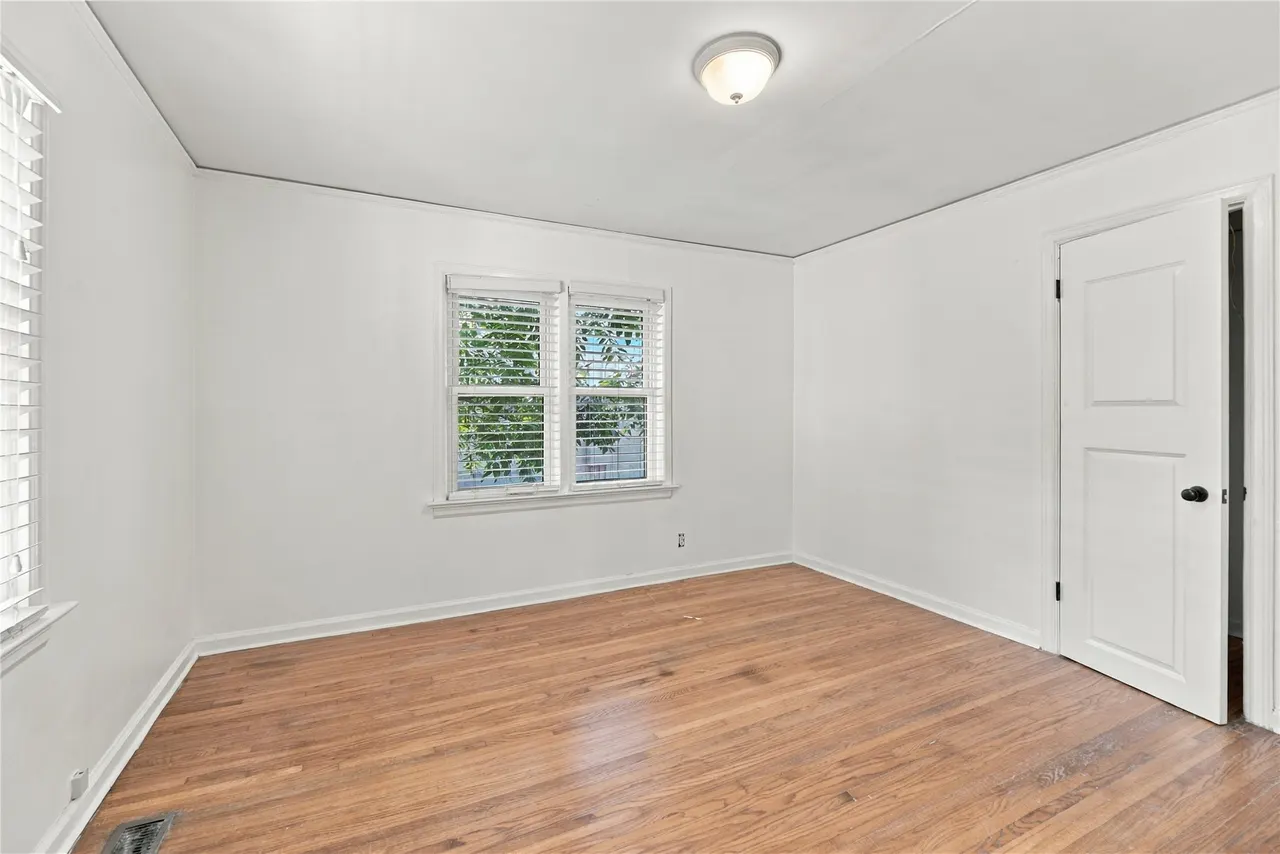Photo 13 — 737 S Pittsburg Avenue, Tulsa, OK 74112