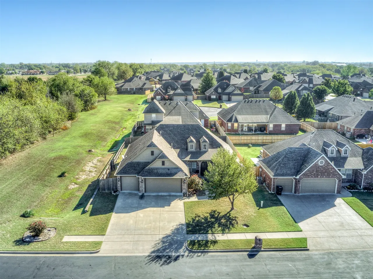 Front exterior — 7009 N 120th EastAvenue, Owasso, OK 74055