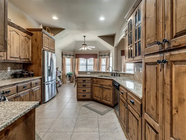 Photo 3 — 7009 N 120th EastAvenue, Owasso, OK 74055