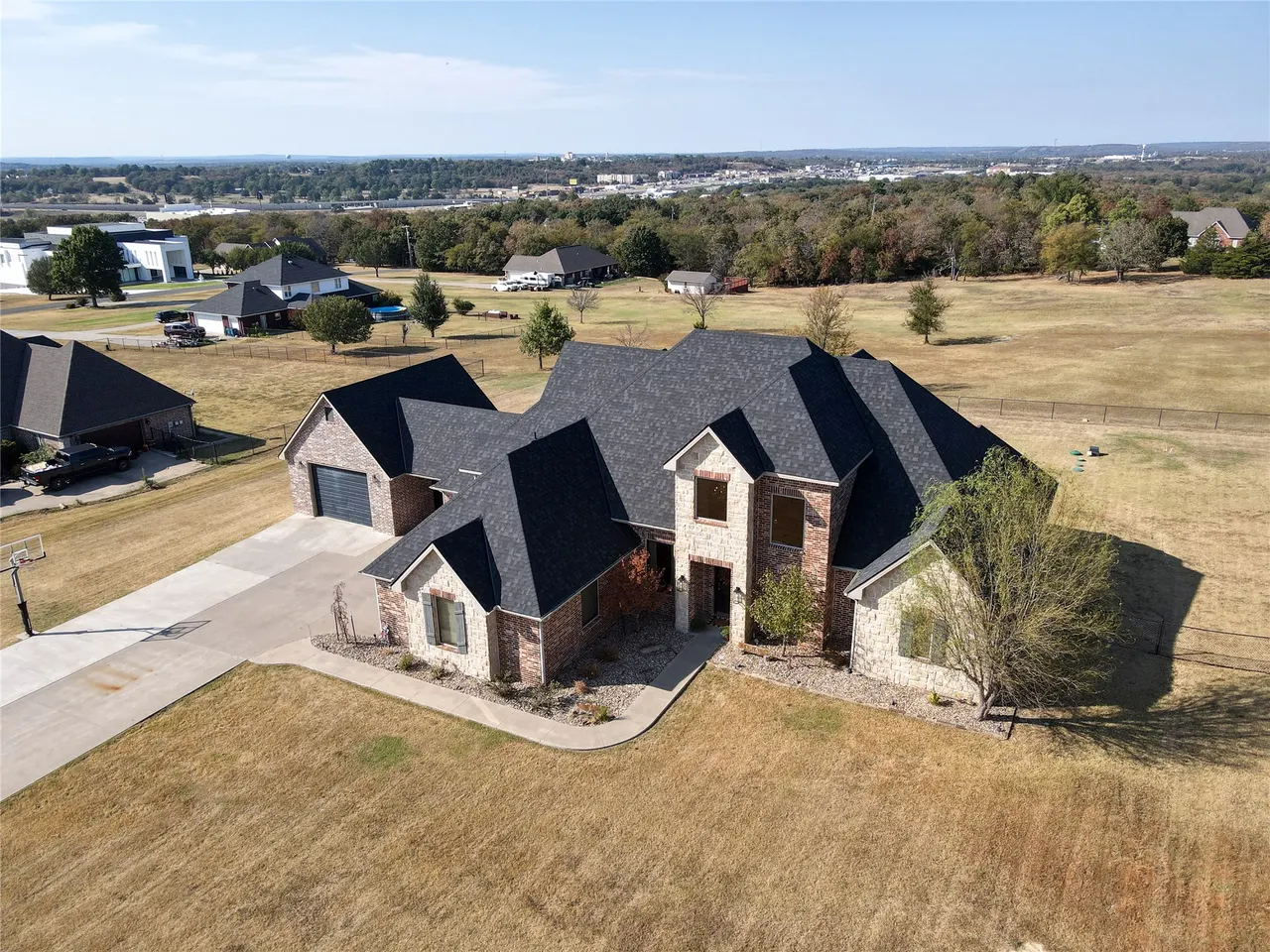 Photo 57 — 905 Summit Ridge, McAlester, OK 74501