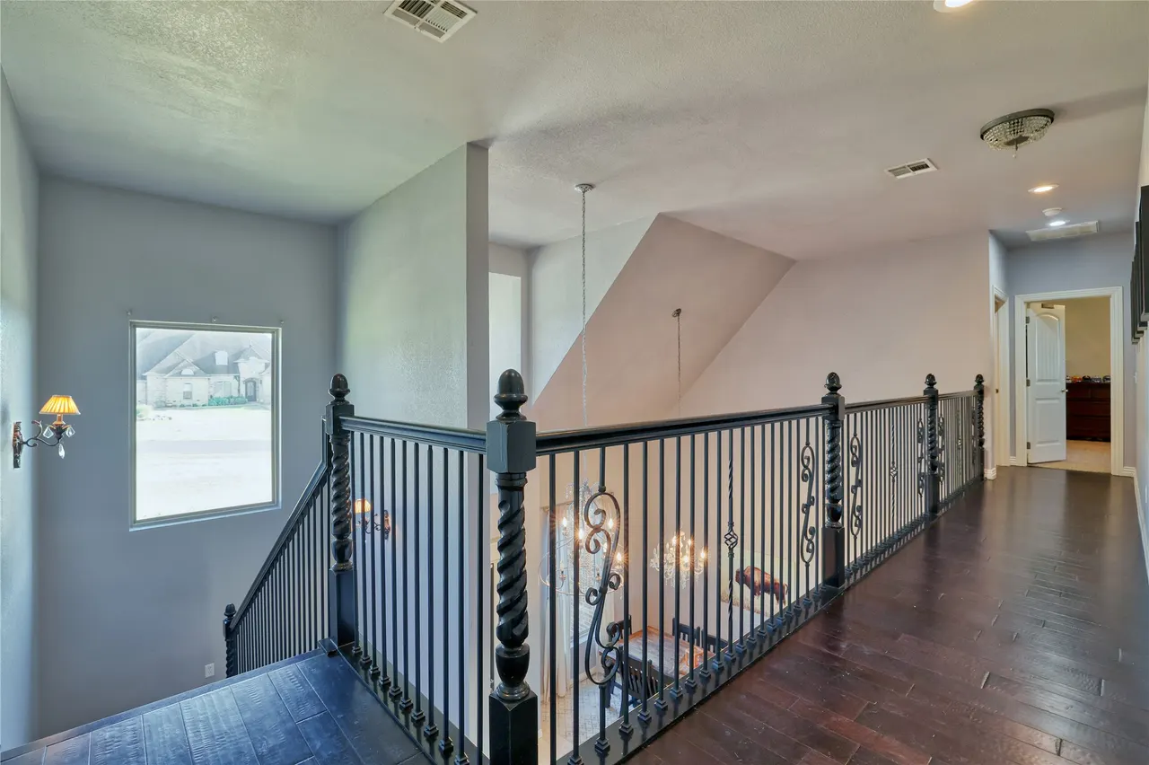 Photo 37 — 905 Summit Ridge, McAlester, OK 74501