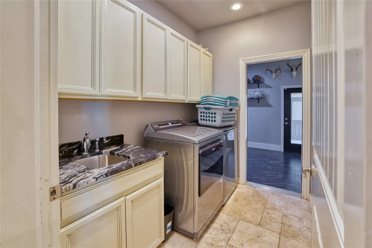 Photo 34 — 905 Summit Ridge, McAlester, OK 74501