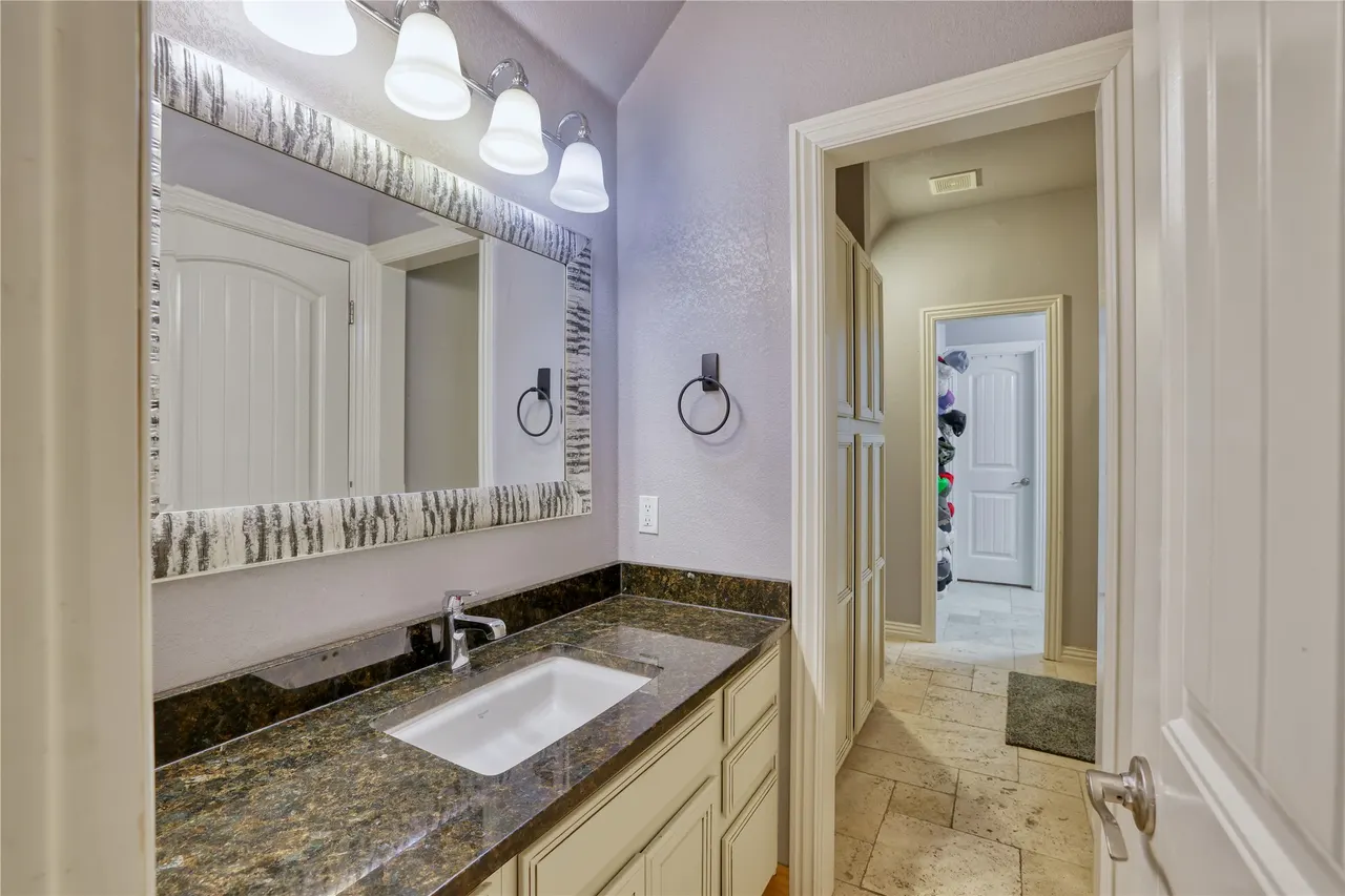Photo 48 — 905 Summit Ridge, McAlester, OK 74501