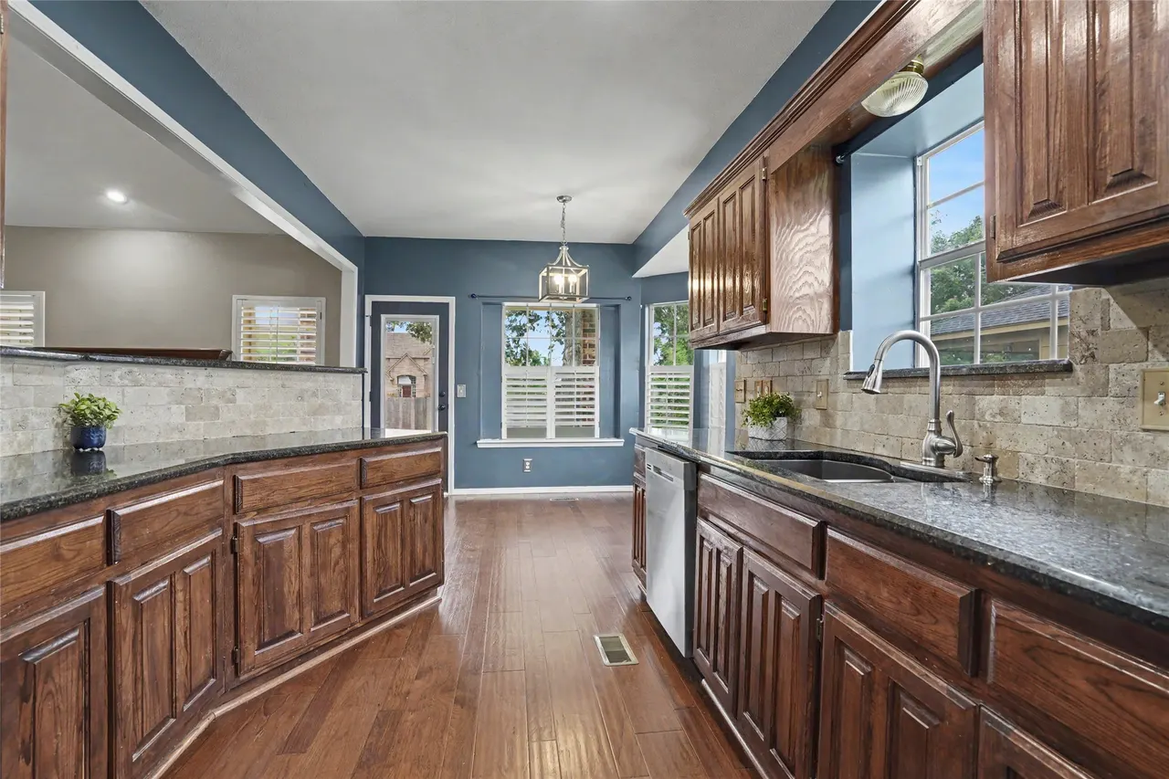 Photo 12 — 5412 S Narcissus Avenue, Broken Arrow, OK 74011