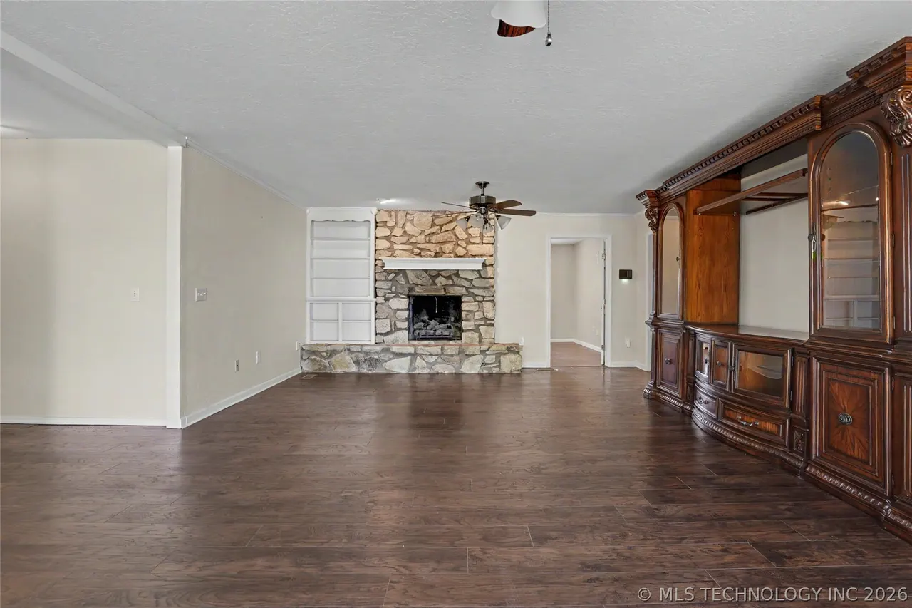Photo 4 — 122 Lakeview Drive, Mannford, OK 74044