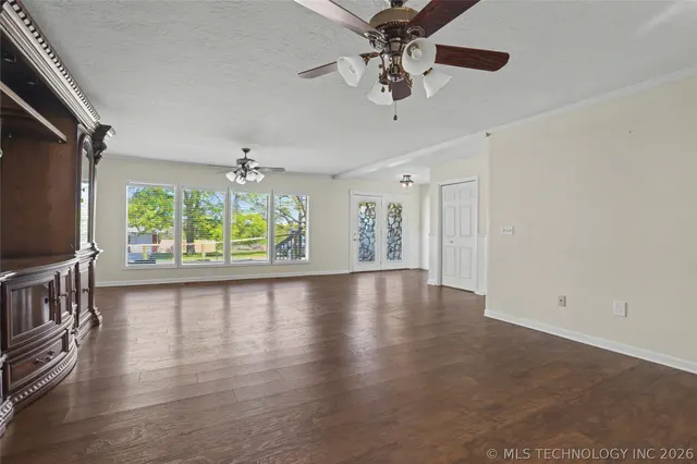 Photo 6 — 122 Lakeview Drive, Mannford, OK 74044