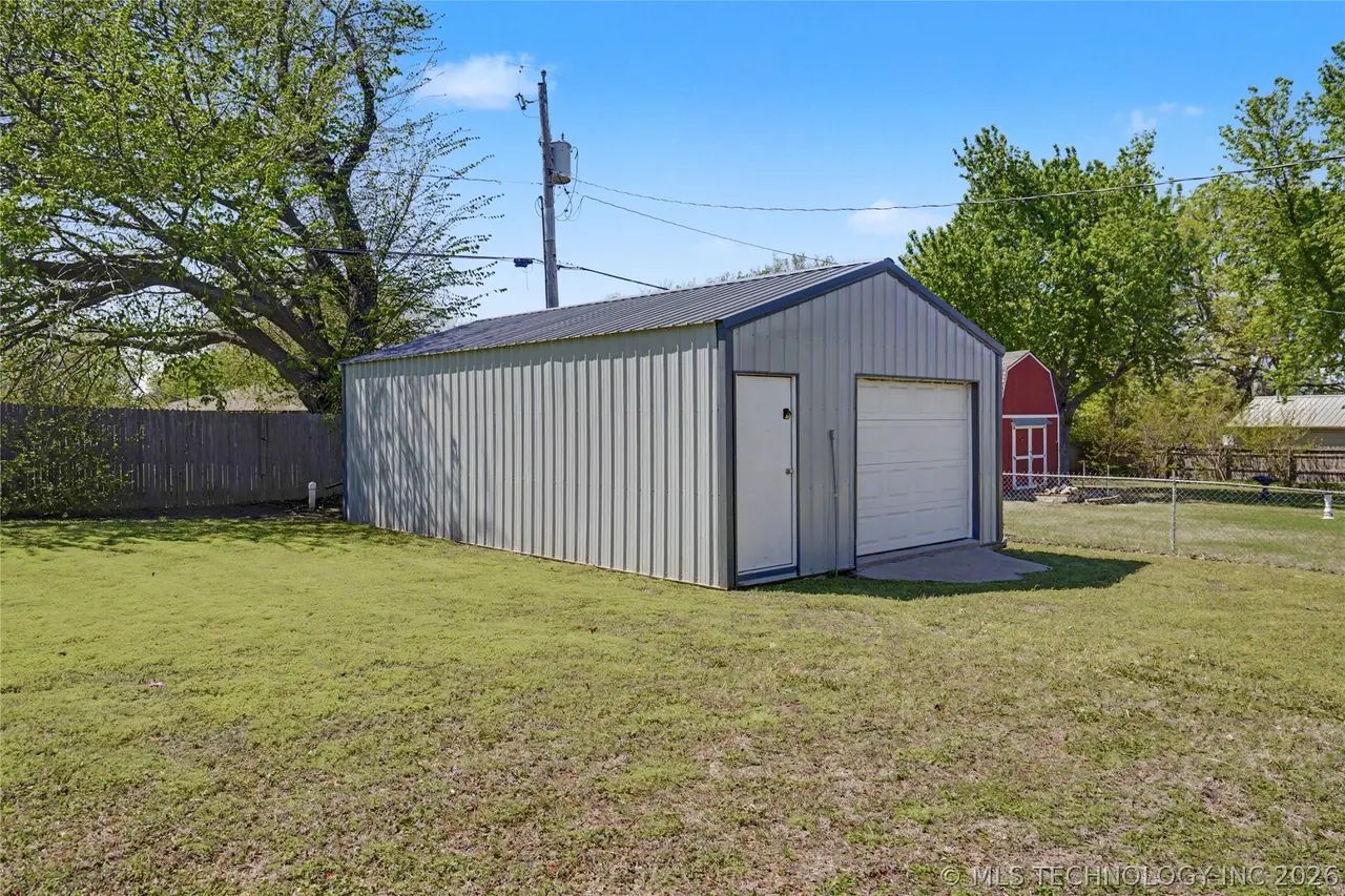 Photo 28 — 122 Lakeview Drive, Mannford, OK 74044