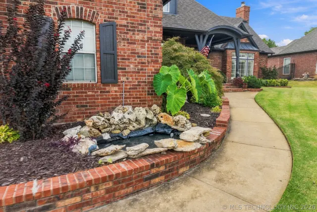 Photo 3 — 9408 N 132nd EastAvenue, Owasso, OK 74055