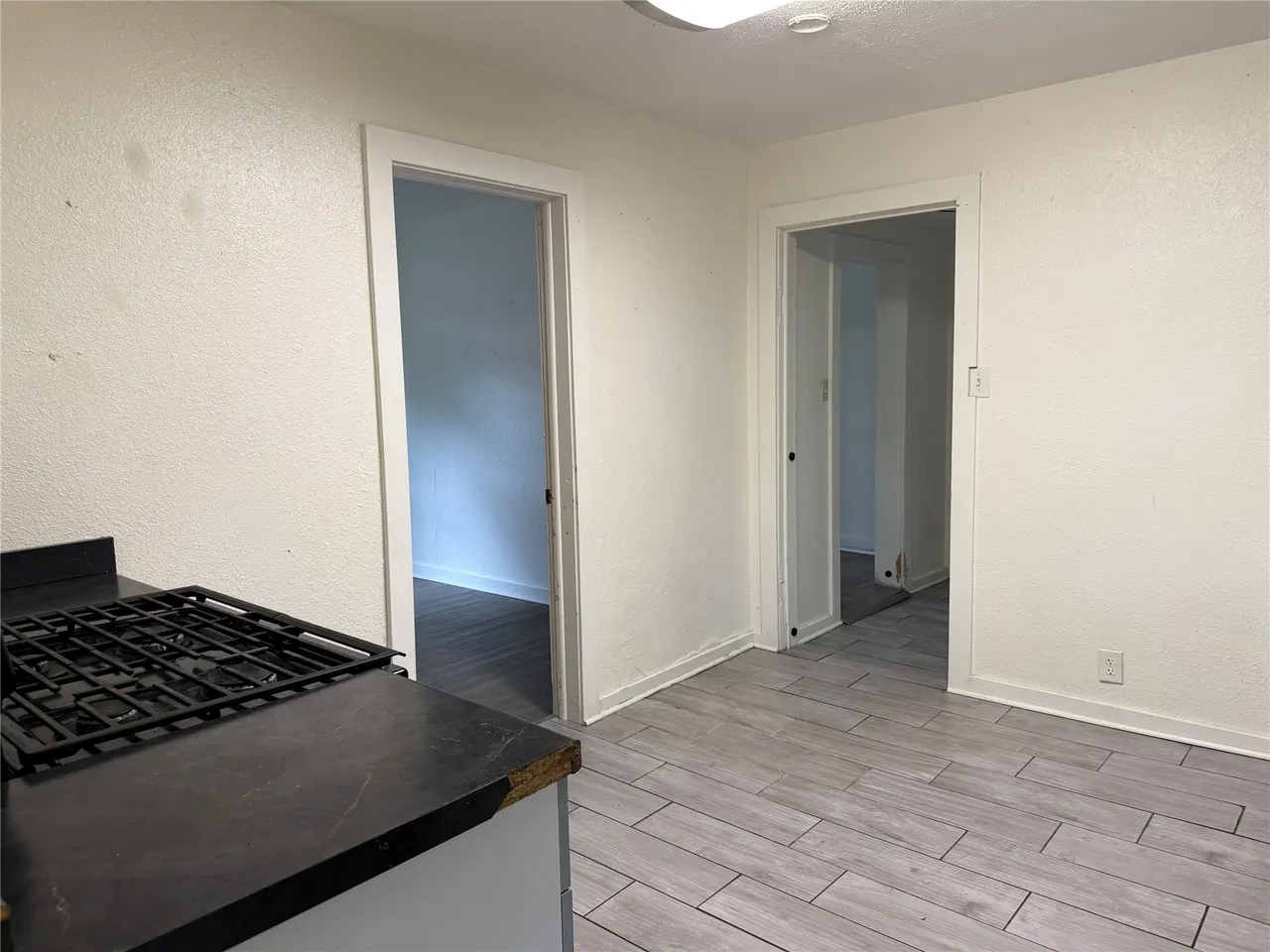 Photo 10 — 805 S Seneca Avenue, Bartlesville, OK 74003