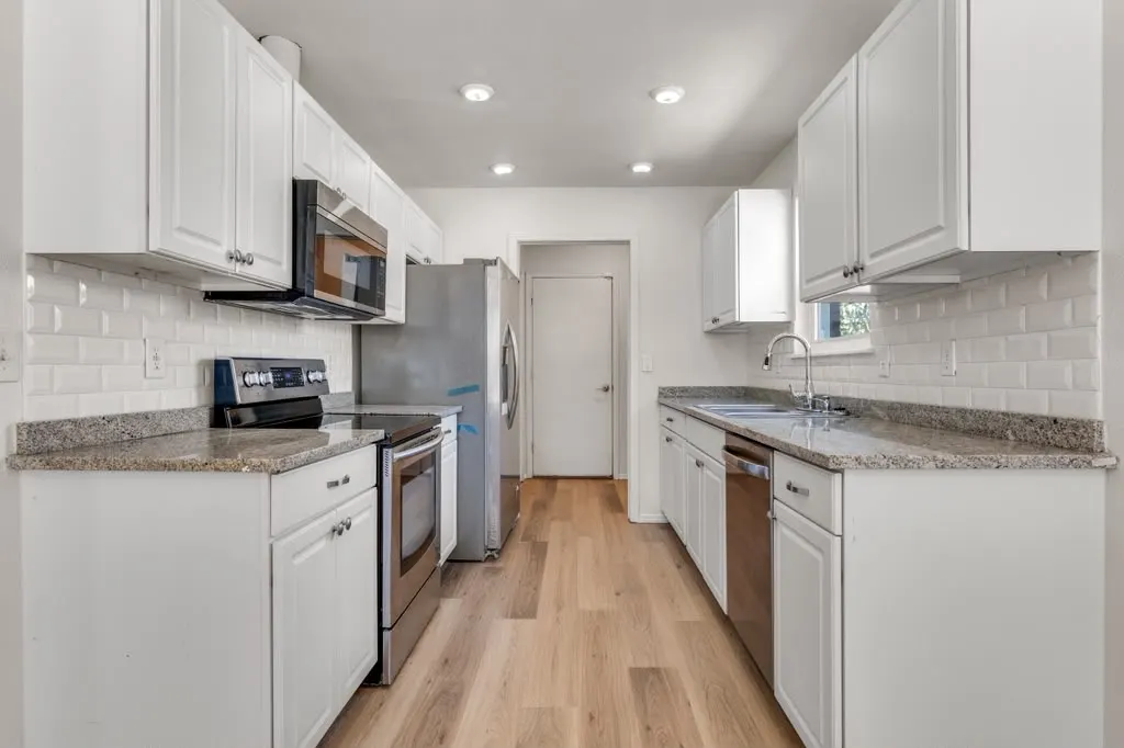 Photo 6 — 716 W Fort Worth Street, Broken Arrow, OK 74012