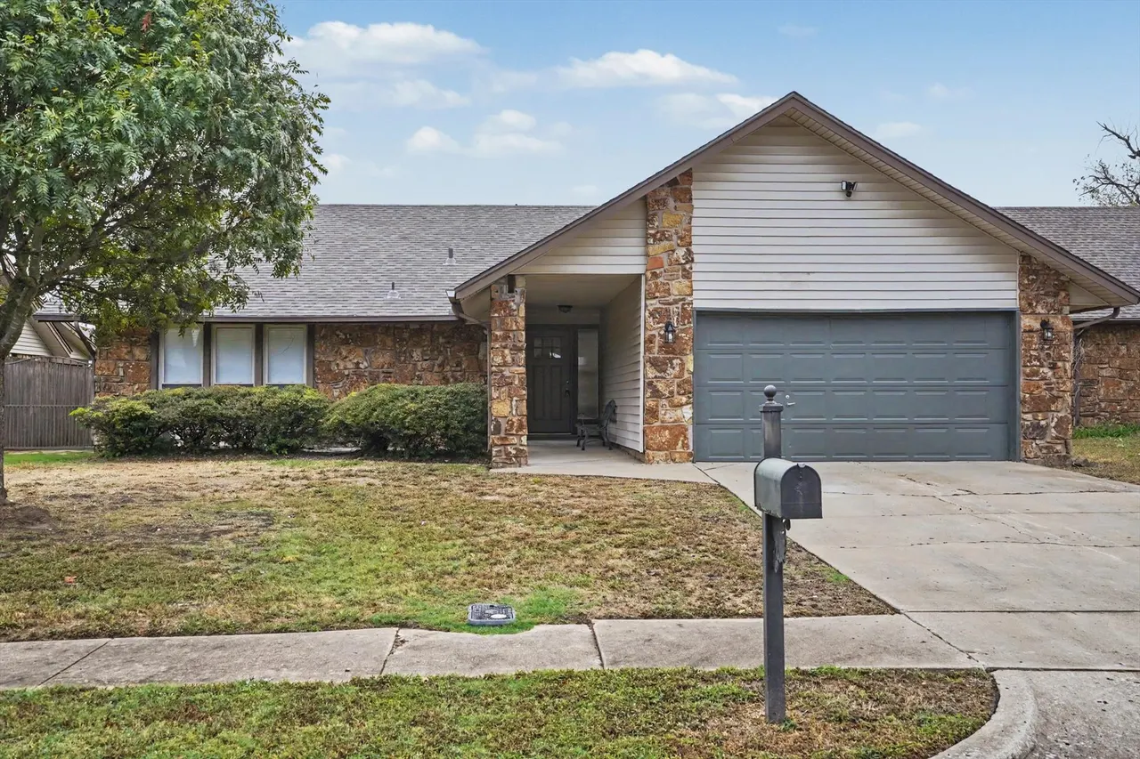 Front exterior — 3212 S 148th East EastAvenue, Tulsa, OK 74134