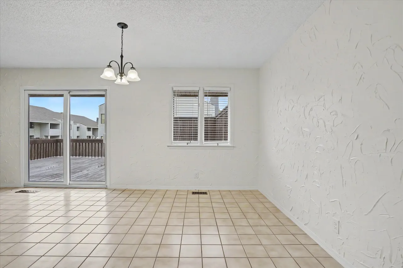 Photo 13 — 3212 S 148th East EastAvenue, Tulsa, OK 74134