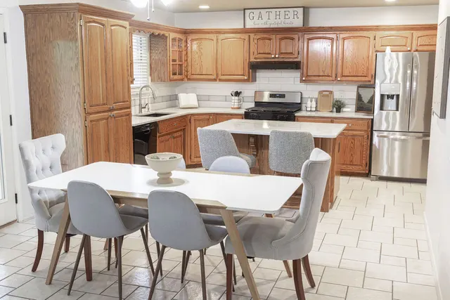 Photo 8 — 3817 S Narcissus Avenue, Broken Arrow, OK 74011