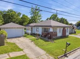 Front exterior — 1115 E 4th Street, Bartlesville, OK 74003